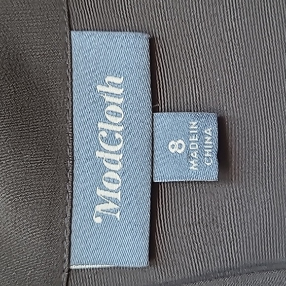 US10 Modcloth Retro Black Long Sleeve Dress with Tie - Picture 6 of 8